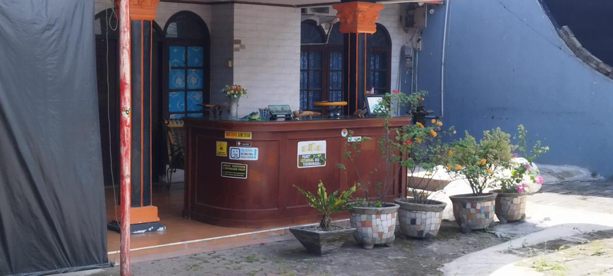 Oyo 94157 '38 Residence Sunggal Exterior photo